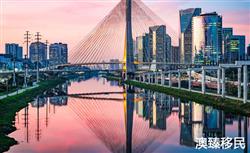 美国入籍条件有哪些？申请时间长吗？